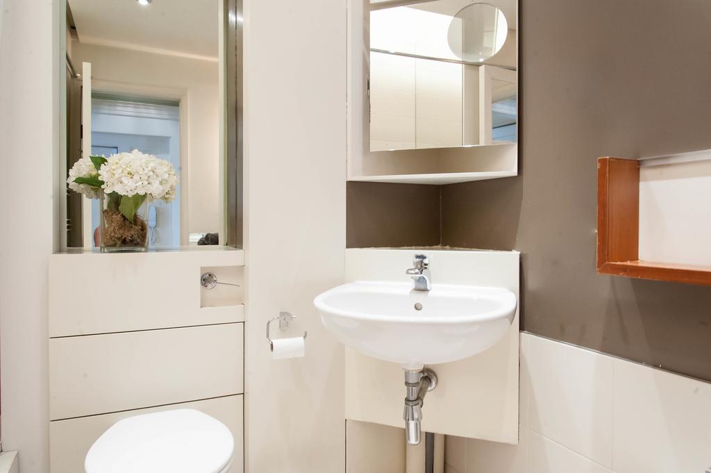 1 Bed Exclusive Porchester Sq Bayswater * Londra