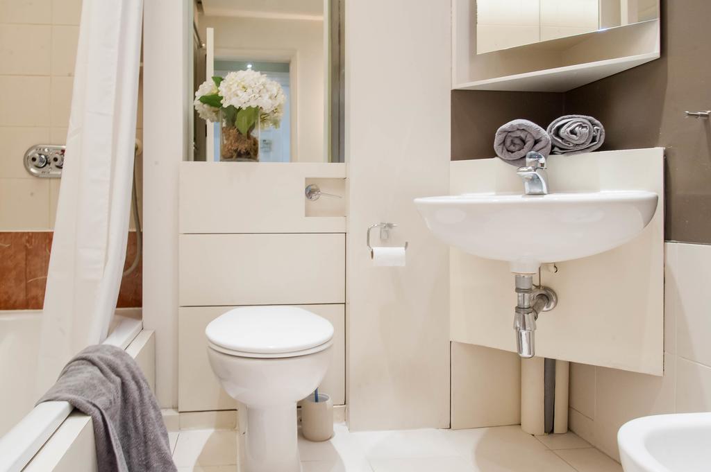 1 Bed Exclusive Porchester Sq Bayswater * Londra