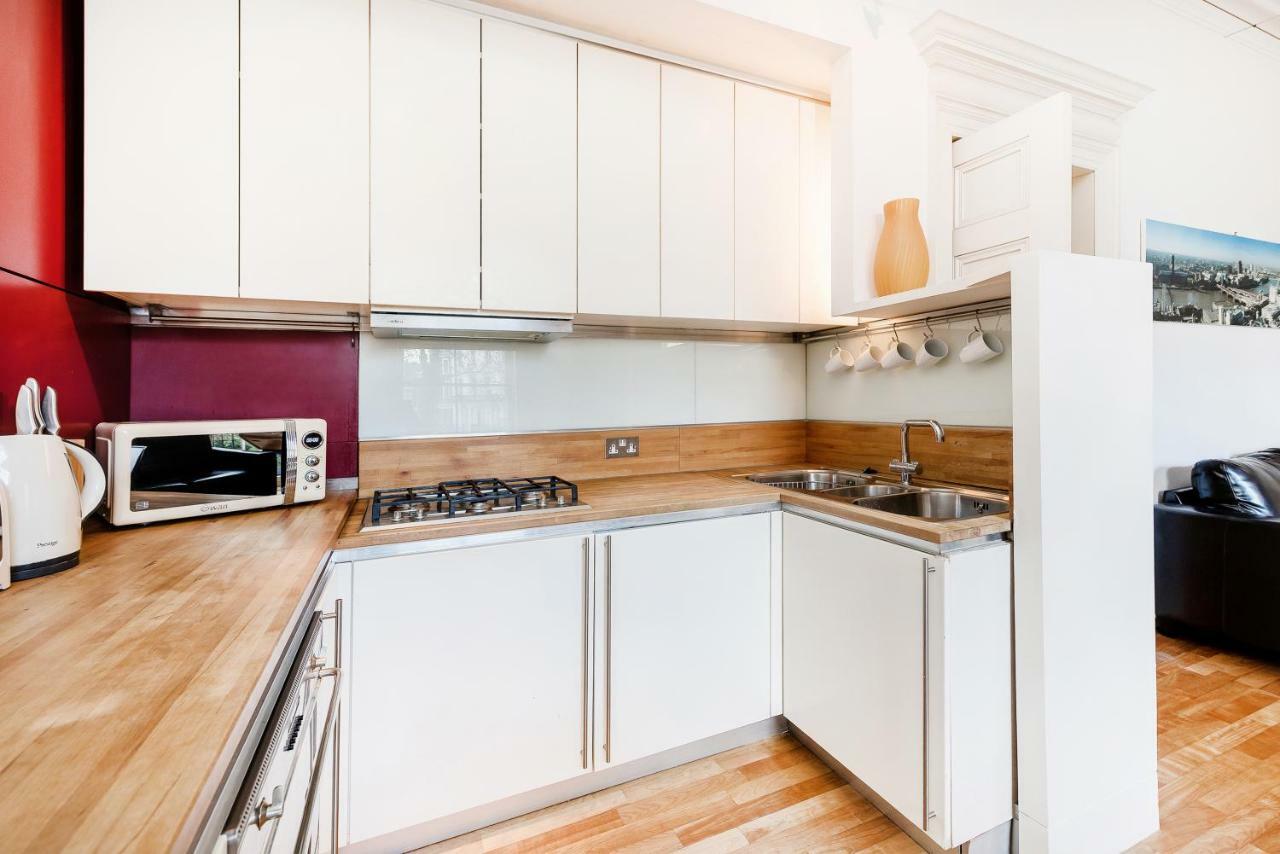1 Bed Exclusive Porchester Sq Bayswater * Londra